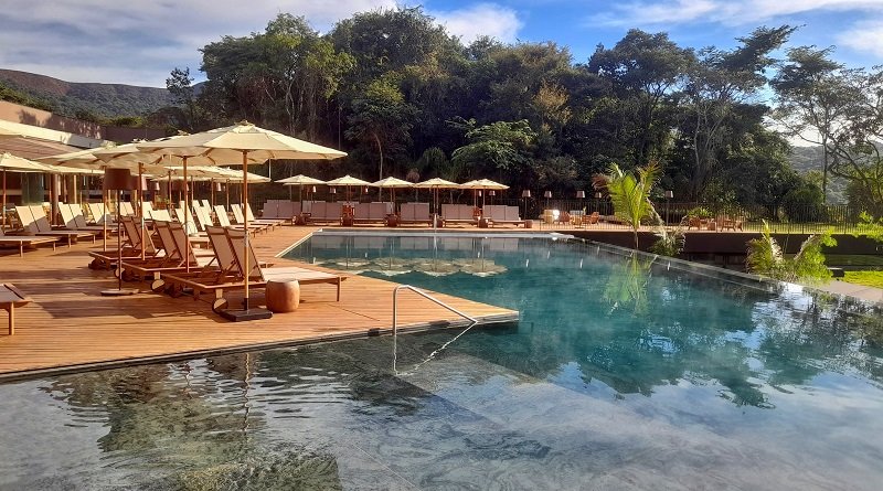 Clara Arte: Hotel de luxo tem Inhotim como quintal